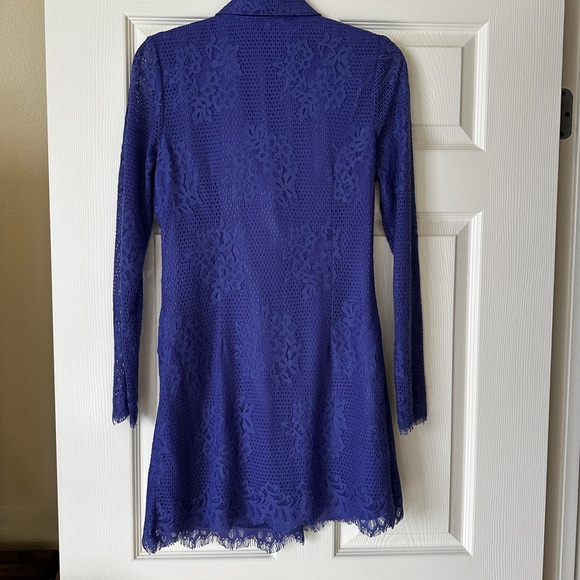 BEBE LACE BLAZER DEEP PURPLE JACKET/DRESS - SIZE 6 - Picture 4 of 8